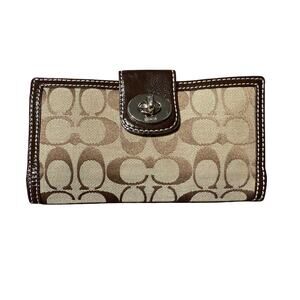 Coach vintage signature logo wallet (refurbished)